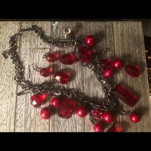 Statement necklace and earring set